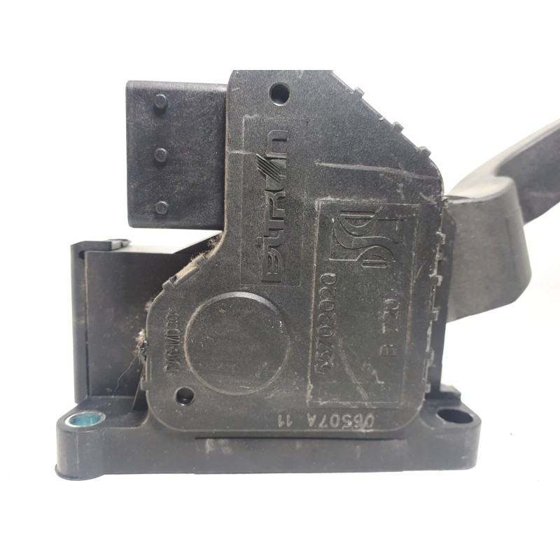 Recambio de pedal acelerador para fiat grande punto (199) 1.3 16v jtd cat referencia OEM IAM 55702020  