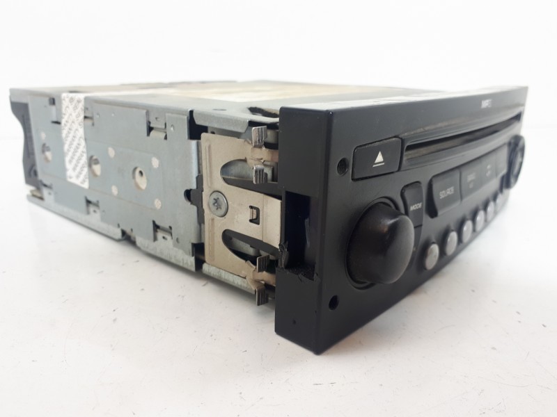 Recambio de sistema audio / radio cd para citroën c4 berlina collection referencia OEM IAM 9664769777 7645138393 
