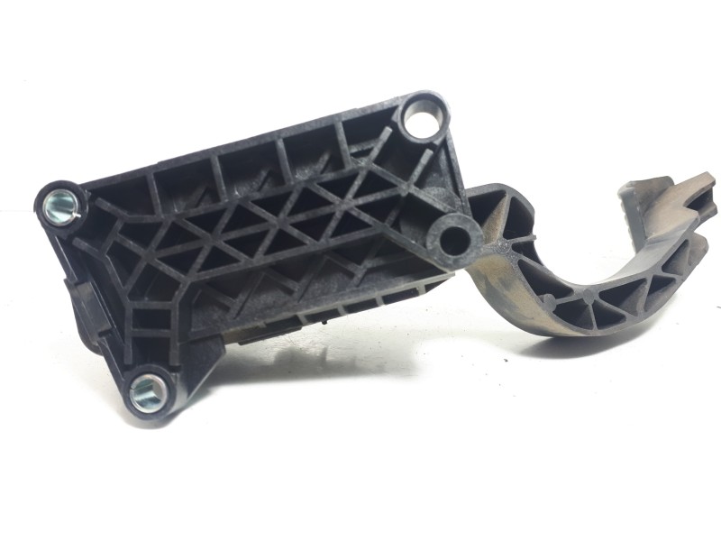 Recambio de pedal acelerador para fiat grande punto (199) 1.3 16v jtd cat referencia OEM IAM 55702020  