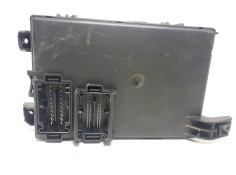 Recambio de caja reles / fusibles para fiat grande punto (199) 1.3 16v jtd cat referencia OEM IAM 517986150 28094319  2