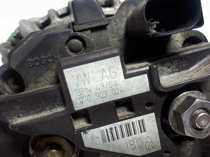 Recambio de alternador para volkswagen touareg (7la) tdi r5 referencia OEM IAM 070903024 0124625018 180A