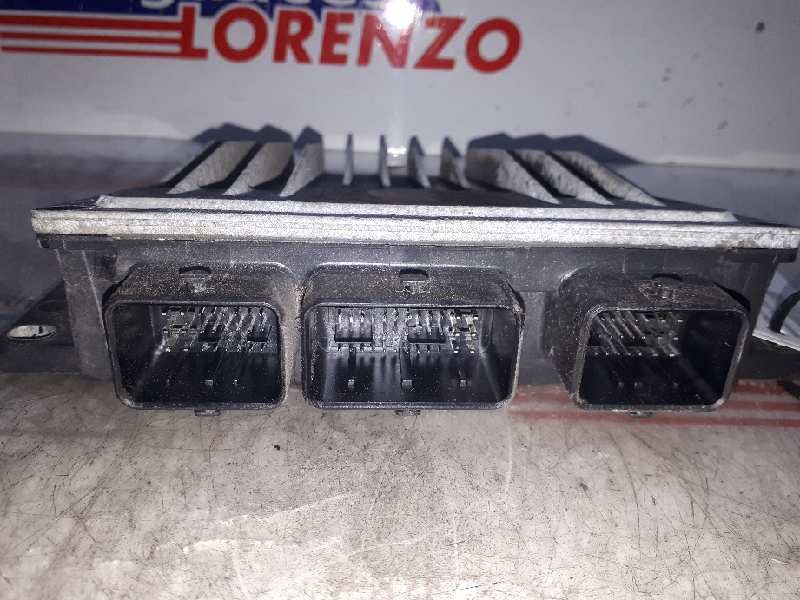 Recambio de centralita motor uce para nissan micra (k12e) acenta referencia OEM IAM 8200334419 R0410C131B DDCR