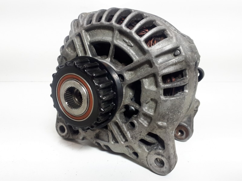 Recambio de alternador para volkswagen touareg (7la) tdi r5 referencia OEM IAM 070903024 0124625018 180A