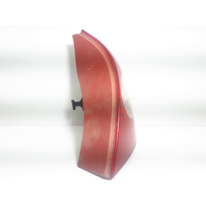 Recambio de piloto trasero derecho para renault clio ii fase ii (b/cb0) authentique referencia OEM IAM 8200071414 890239237G 