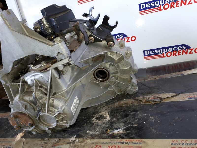 Recambio de caja cambios para ford focus berlina (cak) ambiente referencia OEM IAM 2S4R7002PA  