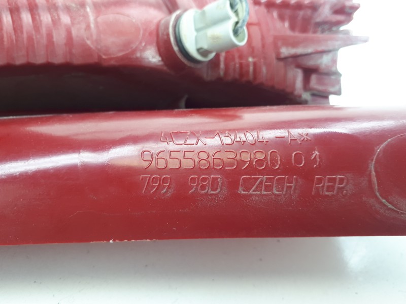 Recambio de piloto trasero derecho para citroën c4 berlina collection referencia OEM IAM 9655863980  