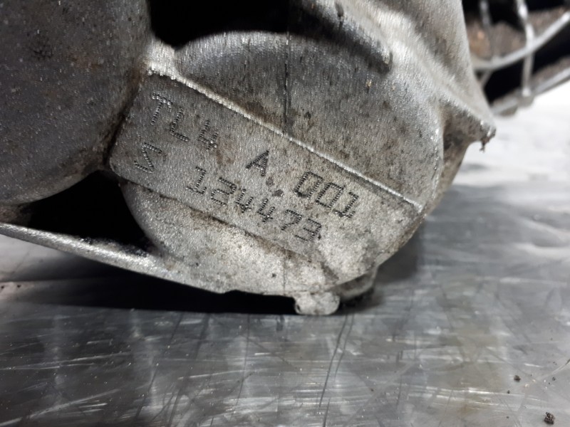 Recambio de caja cambios para renault megane ii berlina 3p confort authentique referencia OEM IAM TL4A001  