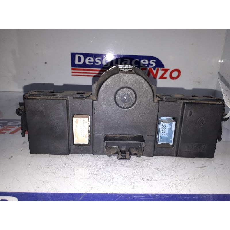 Recambio de mando climatizador para renault megane ii berlina 3p confort authentique referencia OEM IAM 8200344840 69340019 N101