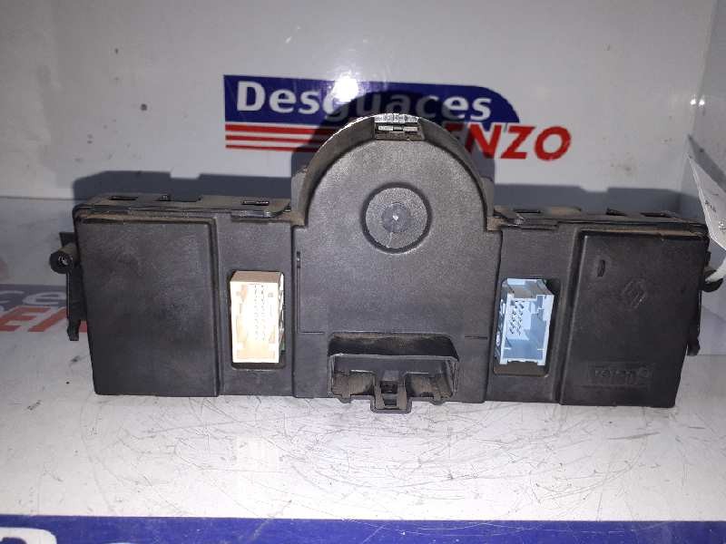 Recambio de mando climatizador para renault megane ii berlina 3p confort authentique referencia OEM IAM 8200344840 69340019 N101