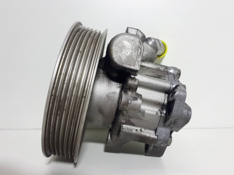 Recambio de bomba direccion para audi a5 coupe (8t) 3.0 tdi quattro referencia OEM IAM 8K0145156N 7690955129 131bar