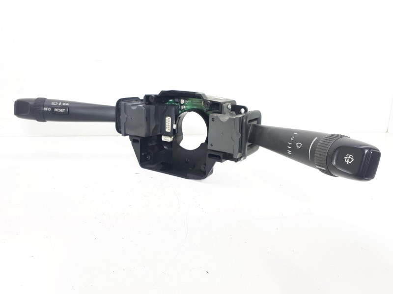 Recambio de mando limpia para volvo s60 berlina 2.4 d referencia OEM IAM 30658653  