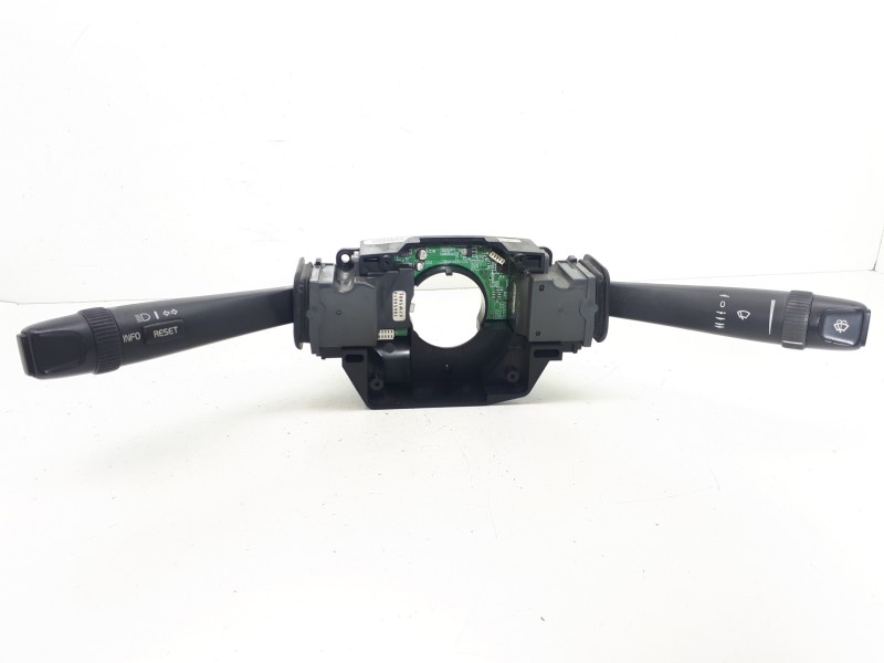 Recambio de mando limpia para volvo s60 berlina 2.4 d referencia OEM IAM 30658653  