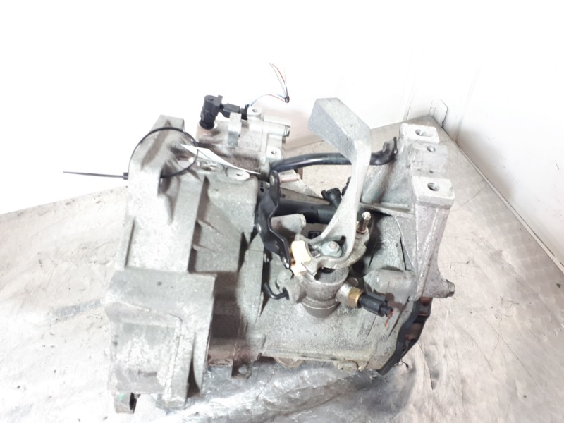 Recambio de caja cambios para skoda octavia berlina (1u2) ambiente referencia OEM IAM HGS  