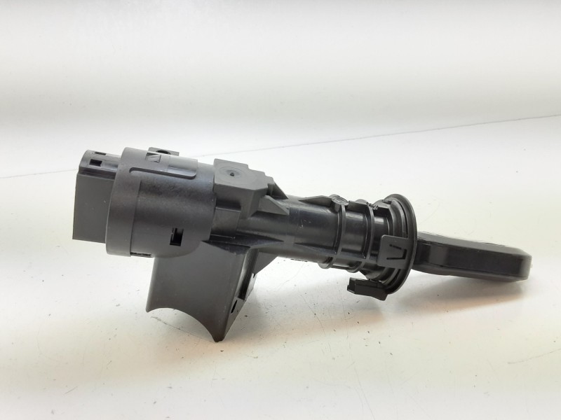 Recambio de conmutador de arranque para fiat 500 referencia OEM IAM 51800628 61089800 