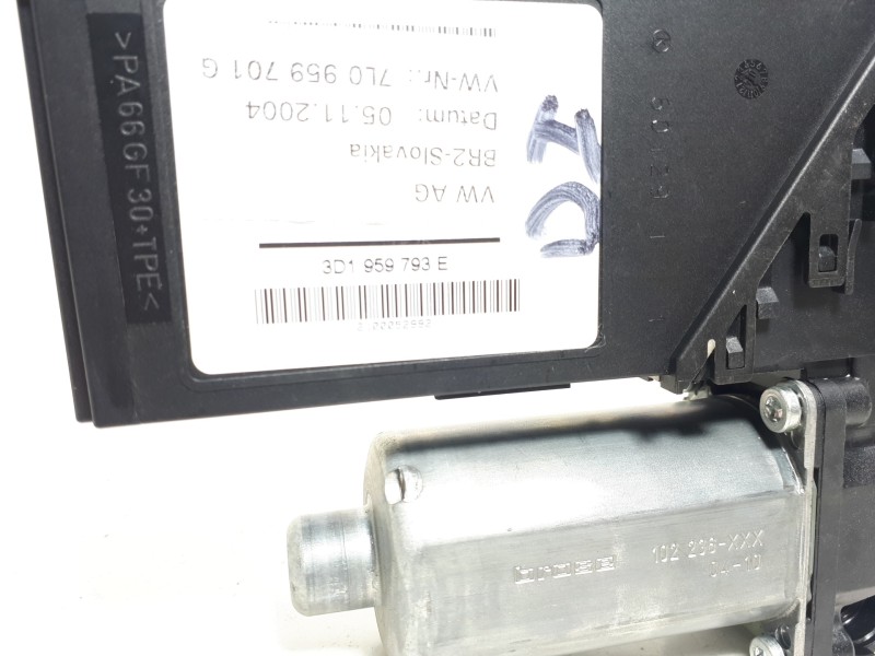 Recambio de motor elevalunas delantero izquierdo para volkswagen touareg (7la) tdi r5 referencia OEM IAM 7L0959701G 3D1959793E 