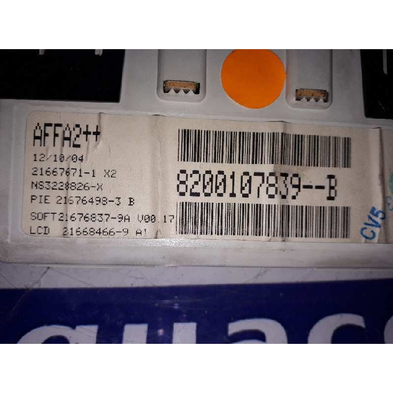Recambio de pantalla multifuncion para renault megane ii berlina 3p confort authentique referencia OEM IAM 8200107839B  