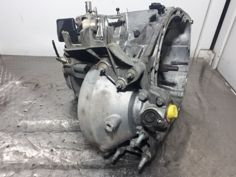 Recambio de caja cambios para citroën c5 berlina 2.0 hdi magic referencia OEM IAM 20LM23  