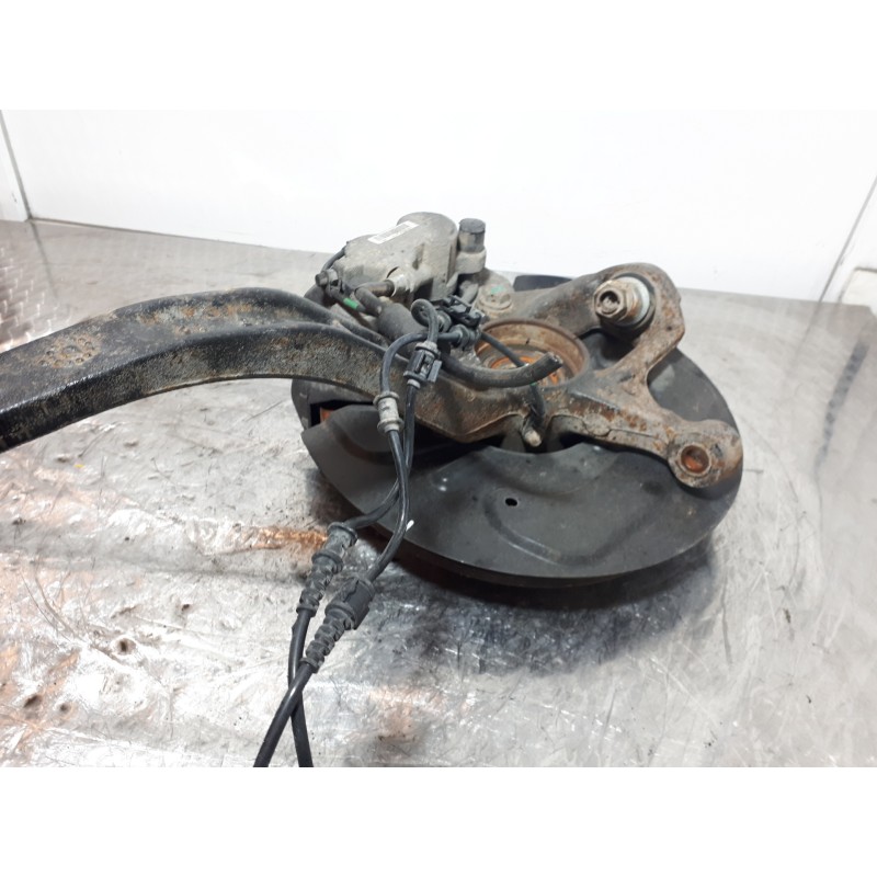 Recambio de mangueta delantera derecha para mercedes-benz clase r (w251) 320 cdi (251.022) referencia OEM IAM 060645C2  