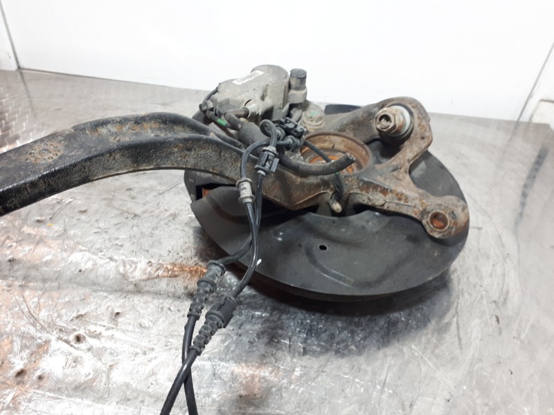 Recambio de mangueta delantera derecha para mercedes-benz clase r (w251) 320 cdi (251.022) referencia OEM IAM 060645C2  