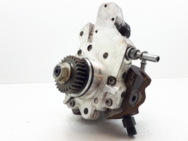 Recambio de bomba inyeccion para renault espace iv (jk0) family plus referencia OEM IAM 8200803375A H8200385478 0445010099