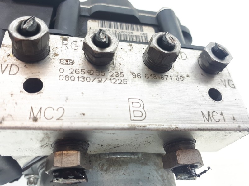 Recambio de abs para citroën c4 berlina collection referencia OEM IAM 9661887180 0265235235 