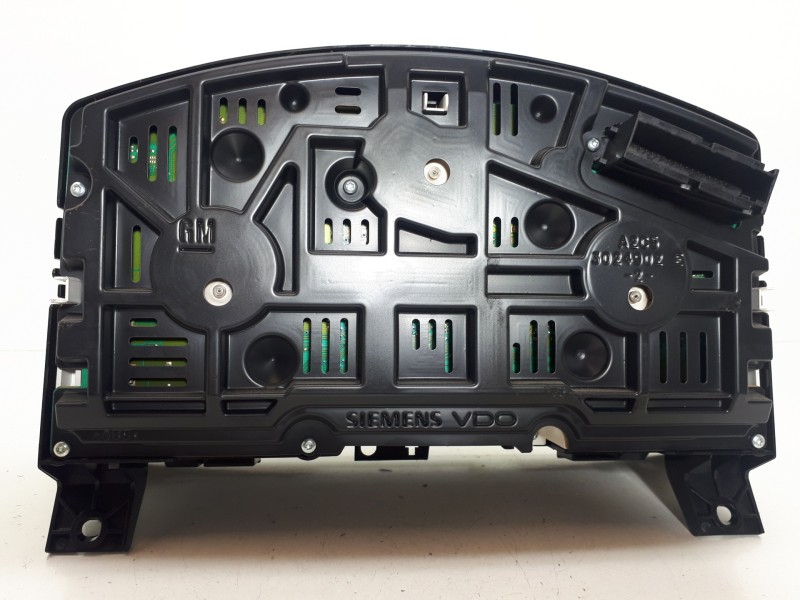 Recambio de cuadro instrumentos para opel zafira b cosmo referencia OEM IAM 13230576  