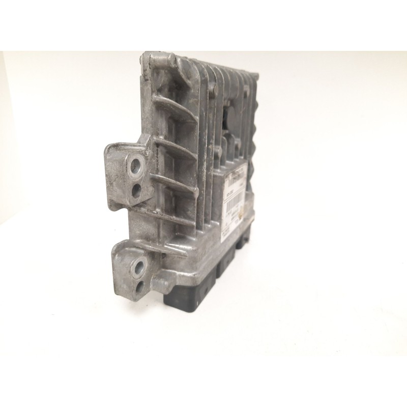 Recambio de centralita motor uce para renault kangoo (f/kc0) express confort referencia OEM IAM 237101989R DCM34 28321424