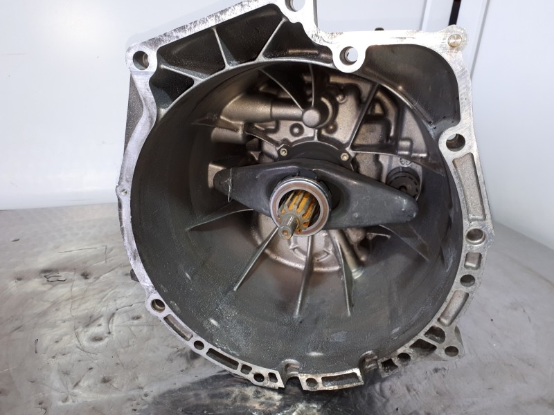 Recambio de caja cambios para bmw serie 3 berlina (e46) 320d referencia OEM IAM HBL  