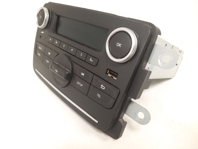 Recambio de sistema audio / radio cd para dacia dokker monospace (ke_) 1.5 blue dci 95 (kejl) referencia OEM IAM 281158884R R013