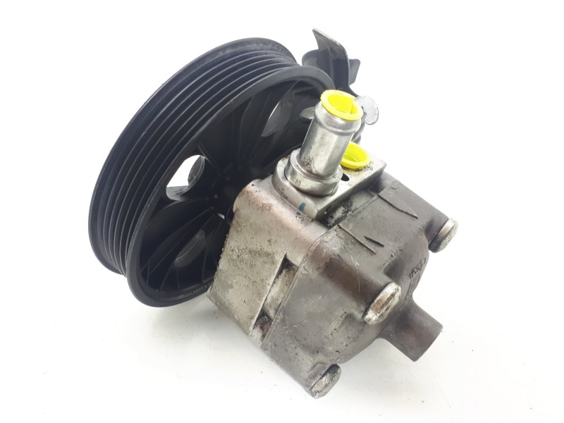 Recambio de bomba direccion para volvo s60 berlina 2.4 d referencia OEM IAM 8683376 7613955139 