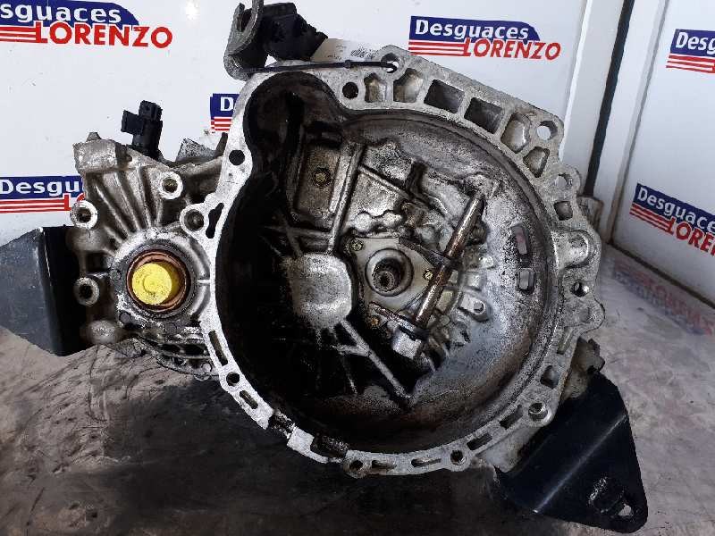 Recambio de caja cambios para hyundai accent (lc) crdi gl referencia OEM IAM J52073  