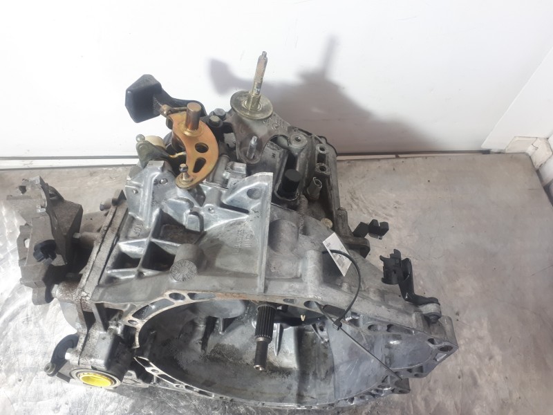 Recambio de caja cambios para peugeot 307 break / sw (s1) sw pack referencia OEM IAM 20MB01  