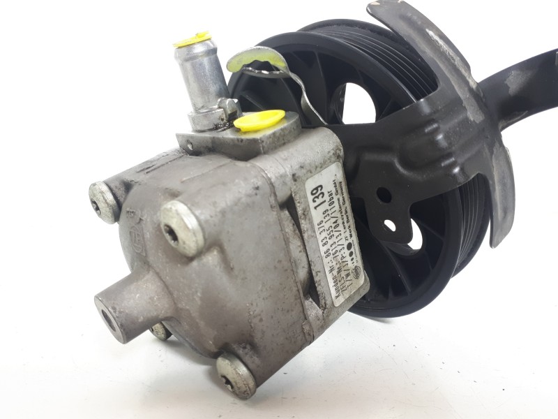 Recambio de bomba direccion para volvo s60 berlina 2.4 d referencia OEM IAM 8683376 7613955139 