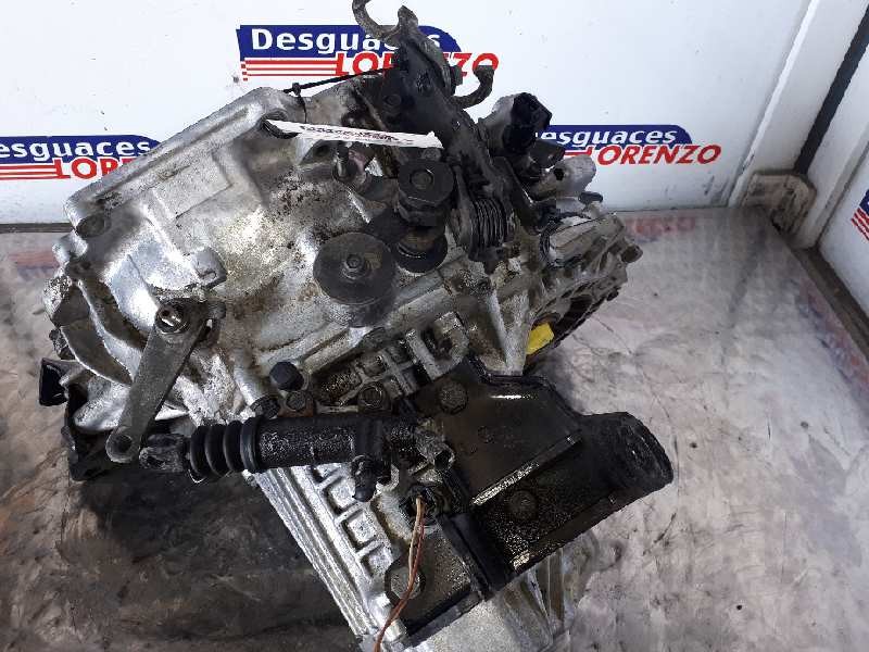 Recambio de caja cambios para hyundai accent (lc) crdi gl referencia OEM IAM J52073  