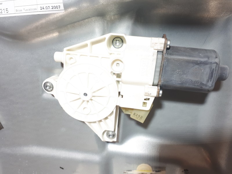 Recambio de elevalunas delantero derecho para mercedes-benz clase r (w251) 320 cdi (251.022) referencia OEM IAM A1648203885  