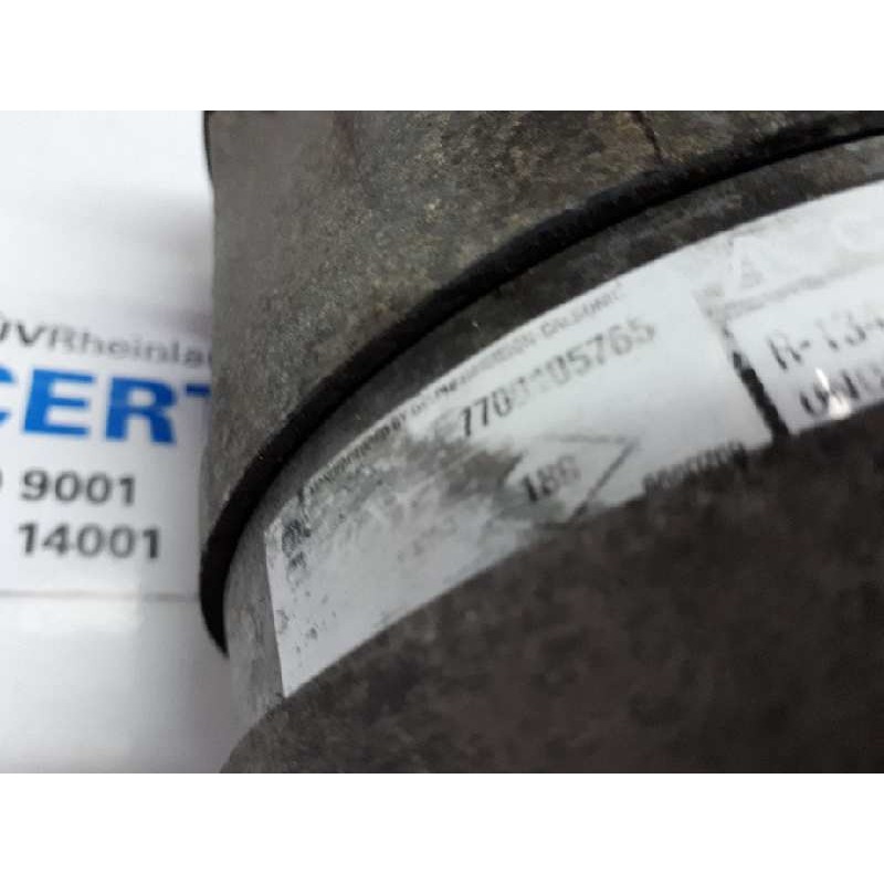 Recambio de compresor aire acondicionado para renault megane i fase 2 berlina (ba0) 1.9 d rt referencia OEM IAM 7700105765  