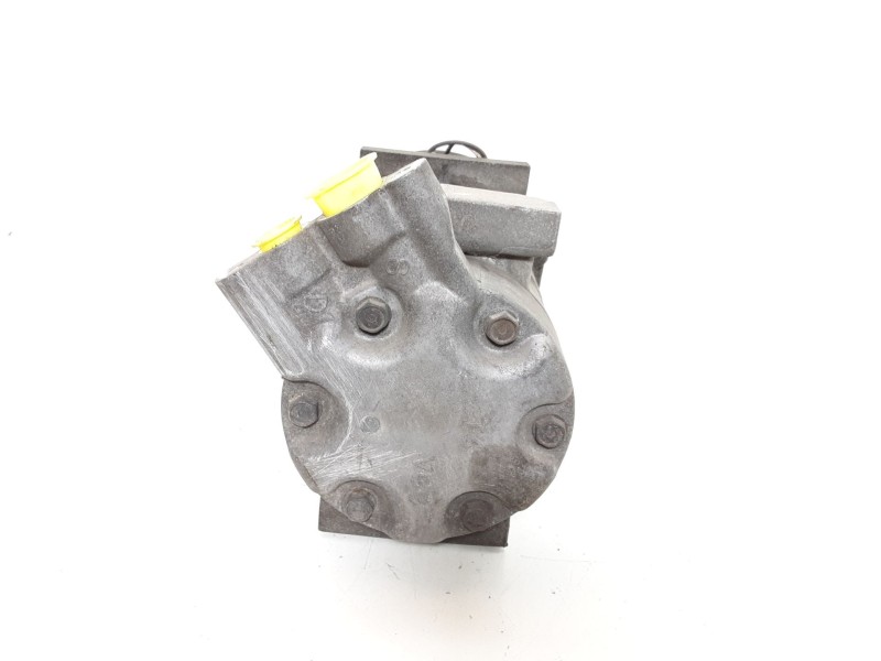 Recambio de compresor aire acondicionado para renault clio ii fase ii (b/cb0) societe generique referencia OEM IAM 7700273801  1