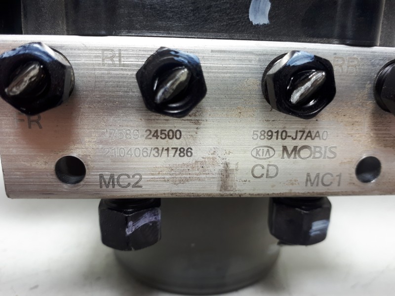 Recambio de abs para kia ceed business referencia OEM IAM 58910J7AA0  