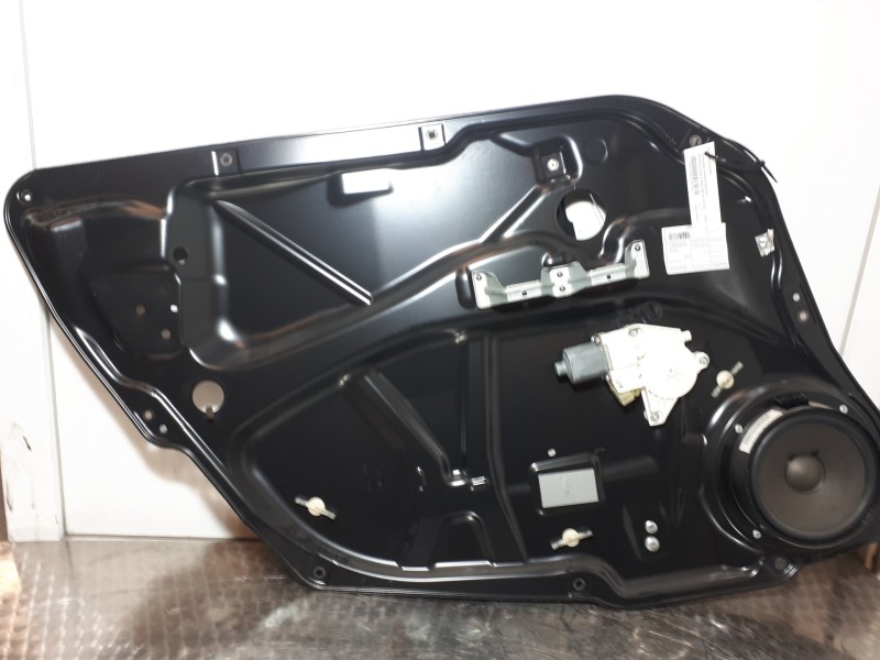 Recambio de elevalunas trasero izquierdo para mercedes-benz clase r (w251) 320 cdi (251.022) referencia OEM IAM A1697302135  