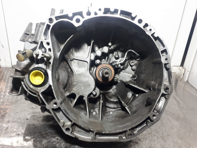 Recambio de caja cambios para renault scenic ii i- music referencia OEM IAM ND0002  