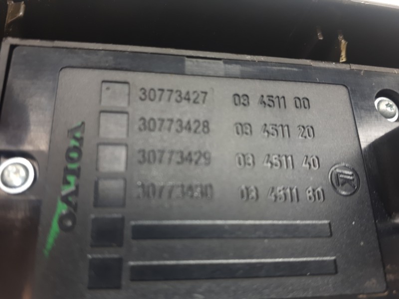 Recambio de mando elevalunas delantero izquierdo para volvo v50 familiar 2.0 d kinetic referencia OEM IAM 30773427  