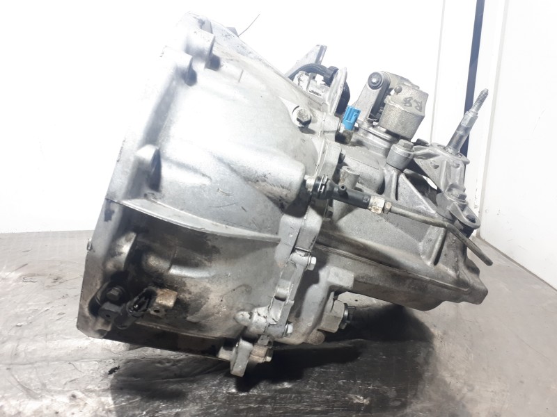 Recambio de caja cambios para renault scenic ii i- music referencia OEM IAM ND0002  