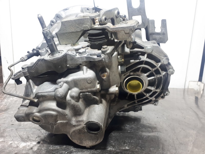 Recambio de caja cambios para renault scenic ii i- music referencia OEM IAM ND0002  