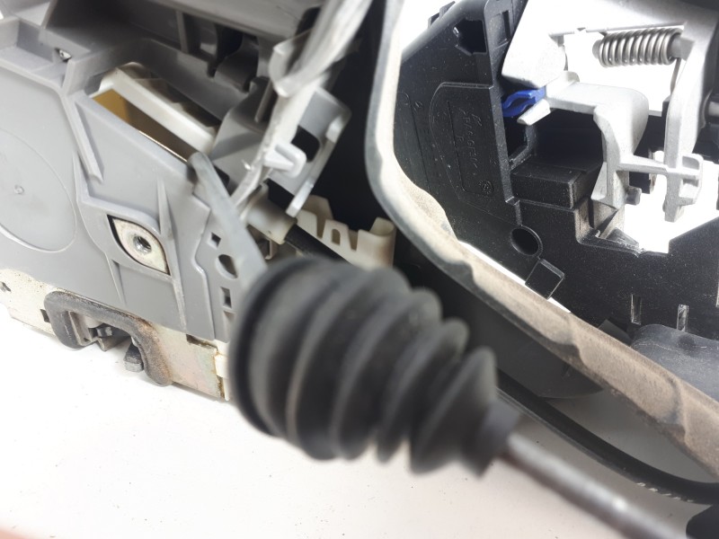 Recambio de cerradura puerta delantera derecha para mercedes-benz clase r (w251) 320 cdi (251.022) referencia OEM IAM A251760183