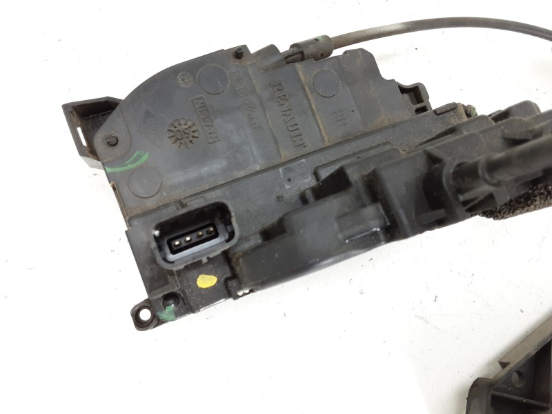 Recambio de cerradura puerta delantera derecha para renault scenic iii dynamique referencia OEM IAM   