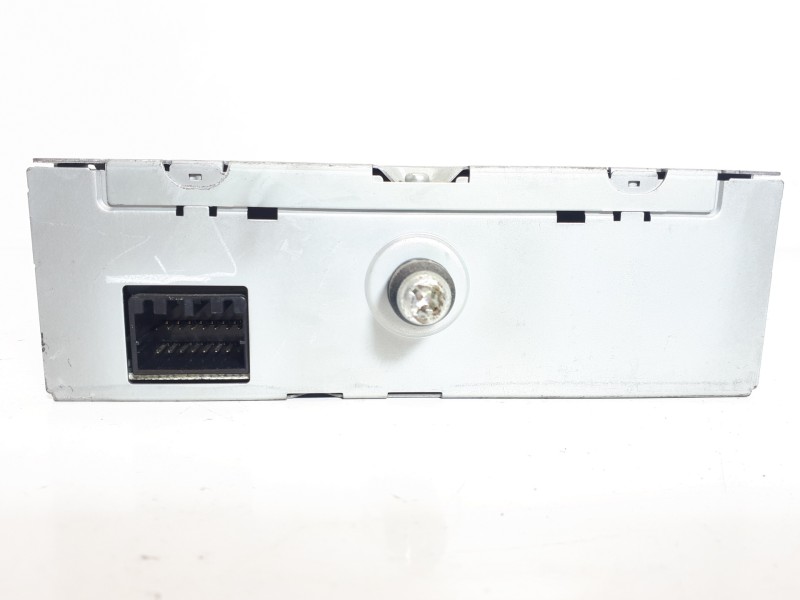 Recambio de sistema dvd para chrysler grand voyager lx referencia OEM IAM P05064063AE  