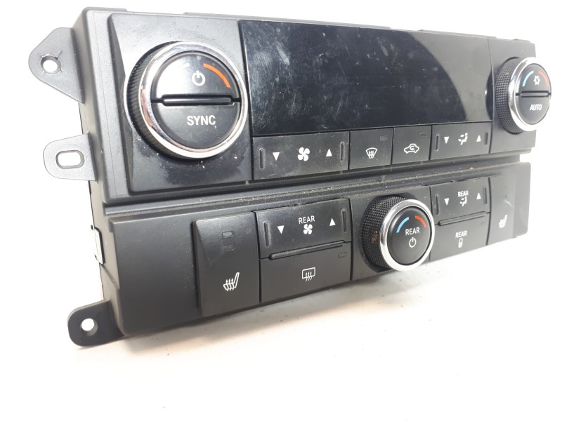 Recambio de mando climatizador para chrysler grand voyager lx referencia OEM IAM P55111917AA  