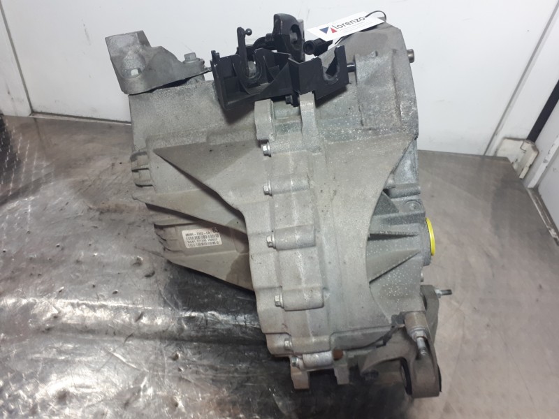 Recambio de caja cambios para volvo v50 familiar 2.0 d kinetic referencia OEM IAM 6M5R7002CA T1GB1 