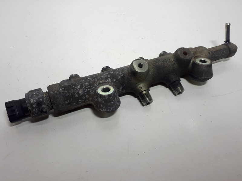 Recambio de rampa inyectora para mazda 6 lim. (gh) 2.0 crtd 140cv active (5-ptas.) referencia OEM IAM   