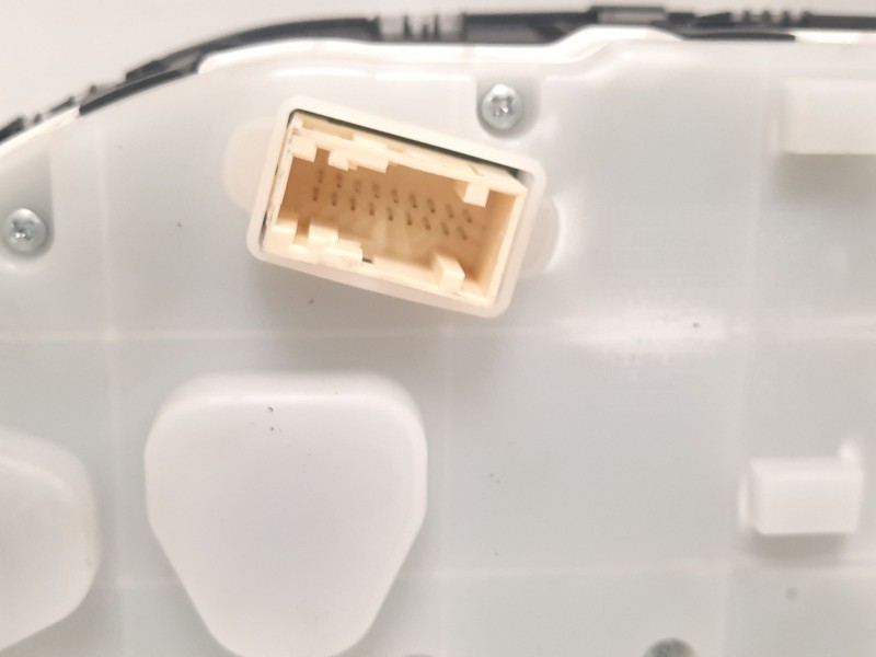 Recambio de cuadro instrumentos para peugeot 208 i (ca_, cc_) 1.6 hdi / bluehdi 75 referencia OEM IAM 9725986680  